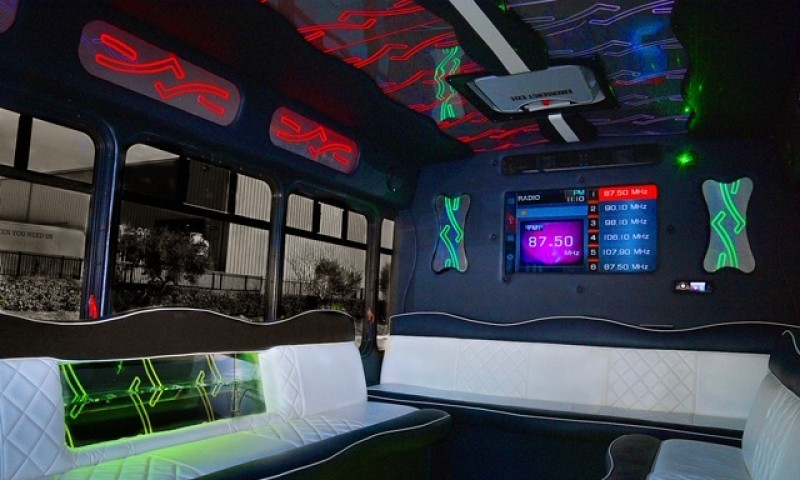 20 Passenger Bus exterior